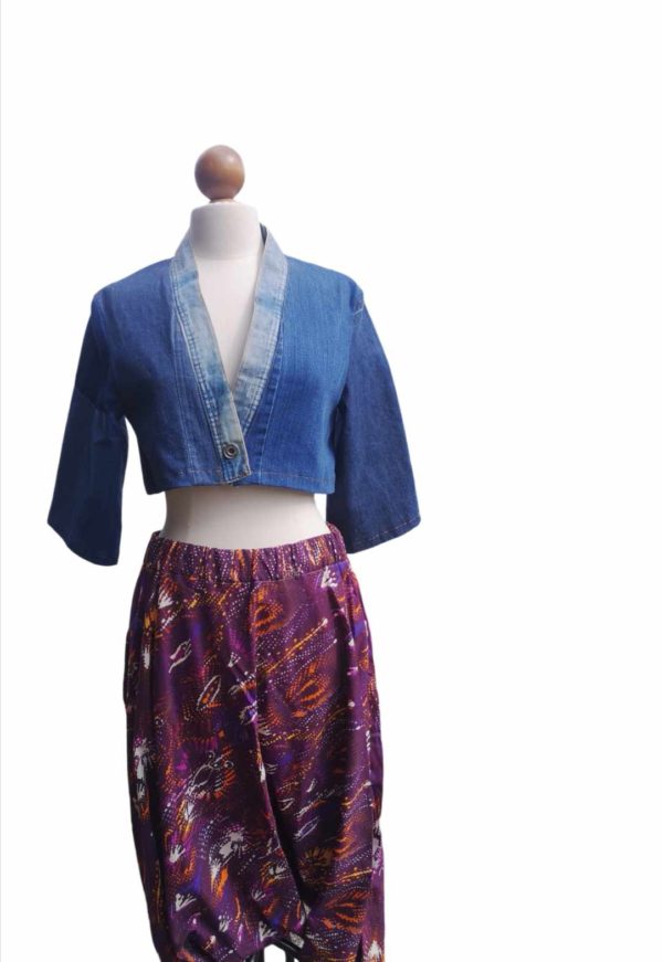 Boléro en jeans upcyclé – Image 2