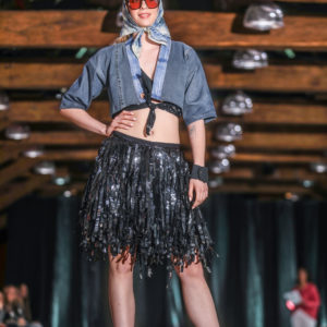 Boléro en jeans upcyclé