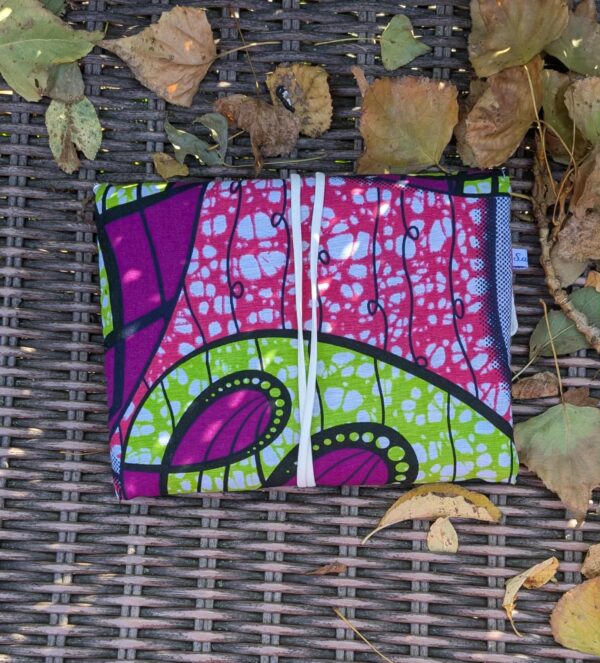 Etui à livre upcyclé – Image 5