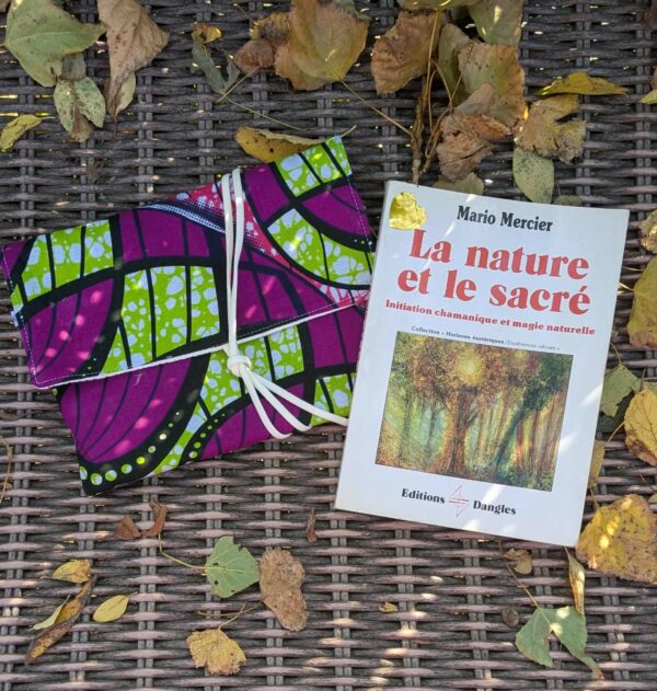 Etui à livre upcyclé